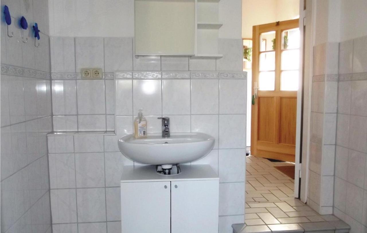 1 Bedroom Nice Apartment In Flueggendorf Klausdorf  Ngoại thất bức ảnh